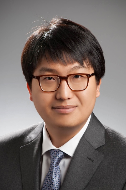 Dr. Jinwoo Jang